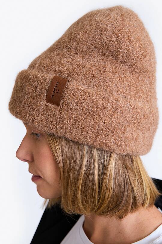 Knitted alpaca wool hat 2 | Audimas