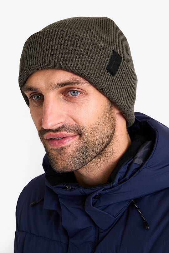 Knitted merino wool hat 1 | Audimas