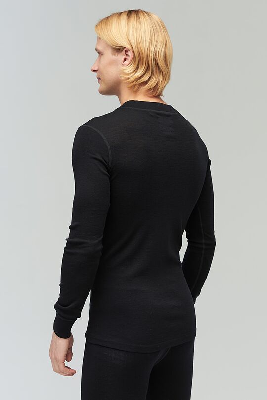 merino wool long sleeve base layer