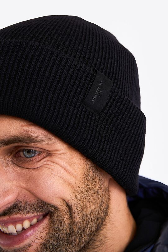 Knitted merino wool hat 2 | BLACK | Audimas