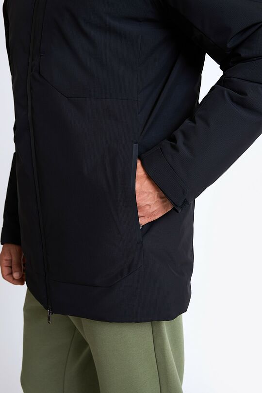 Elongated jacket with membrane and synthetic insulation 7 | BLACK | Audimas