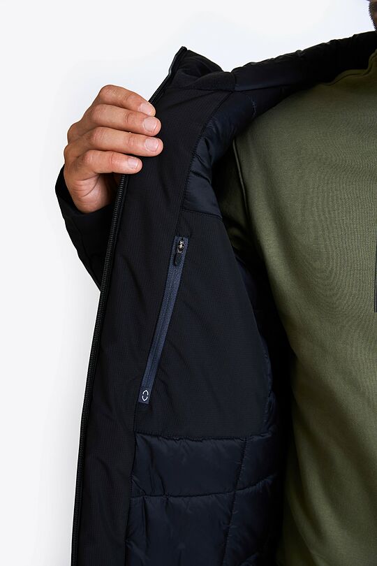 Elongated jacket with membrane and synthetic insulation 9 | BLACK | Audimas