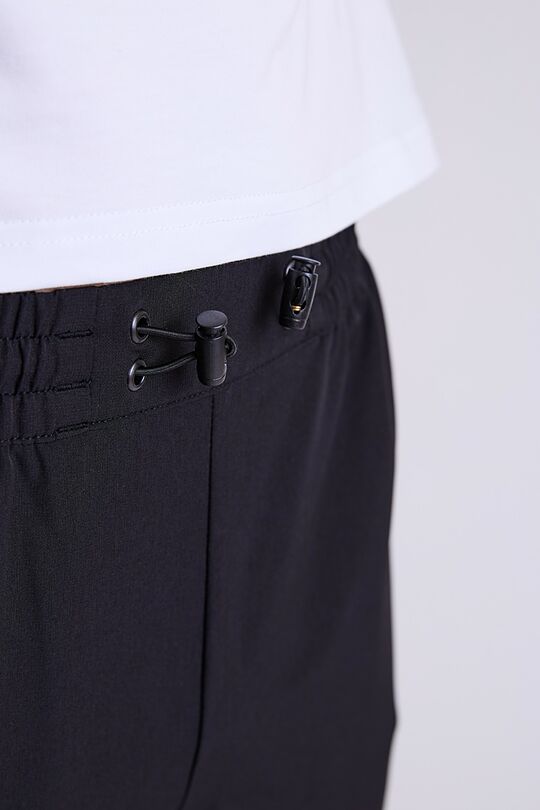 Essential Woven slim pants 4 | BLACK | Audimas