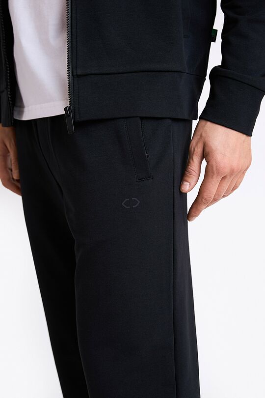 Straight cut cotton French terry sweatpant 4 | BLACK | Audimas