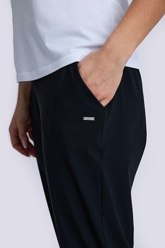 SENSITIVE tapered fit pants 7 | BLACK | Audimas