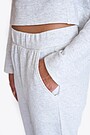 Textured cotton fabric tapered fit sweatpants 4 | Cream | Audimas