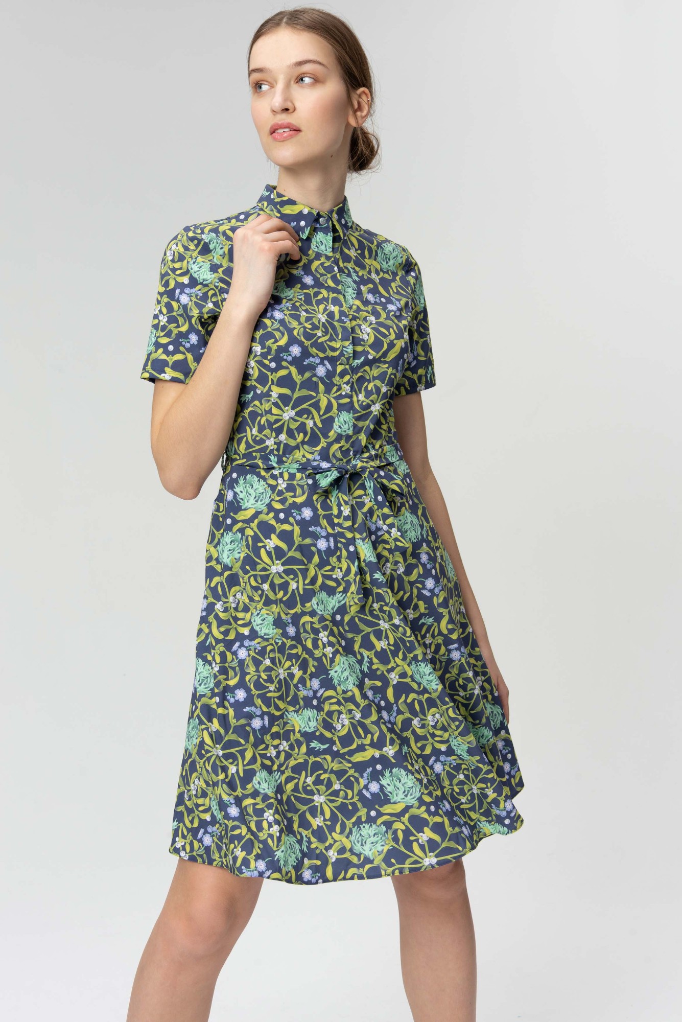 Wrinkle-free light woven printed dress | Audimas