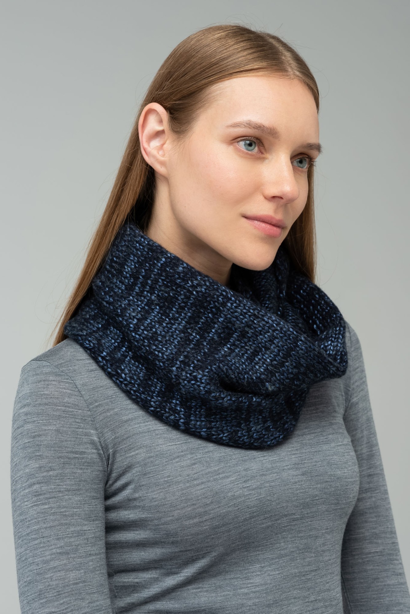 Soft knitted muff with wool | Audimas